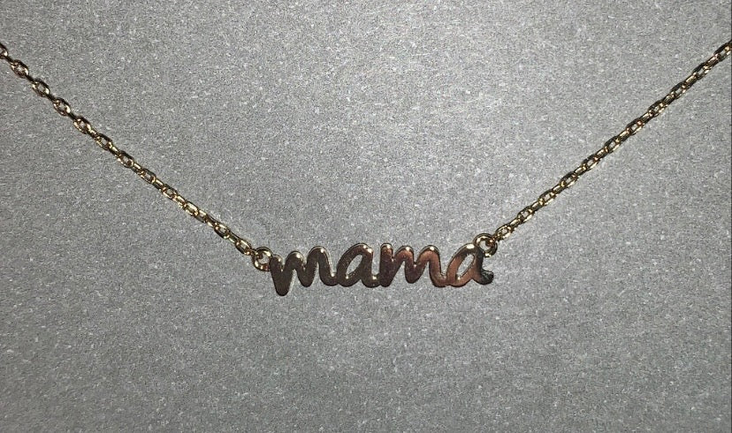 Mama Necklace